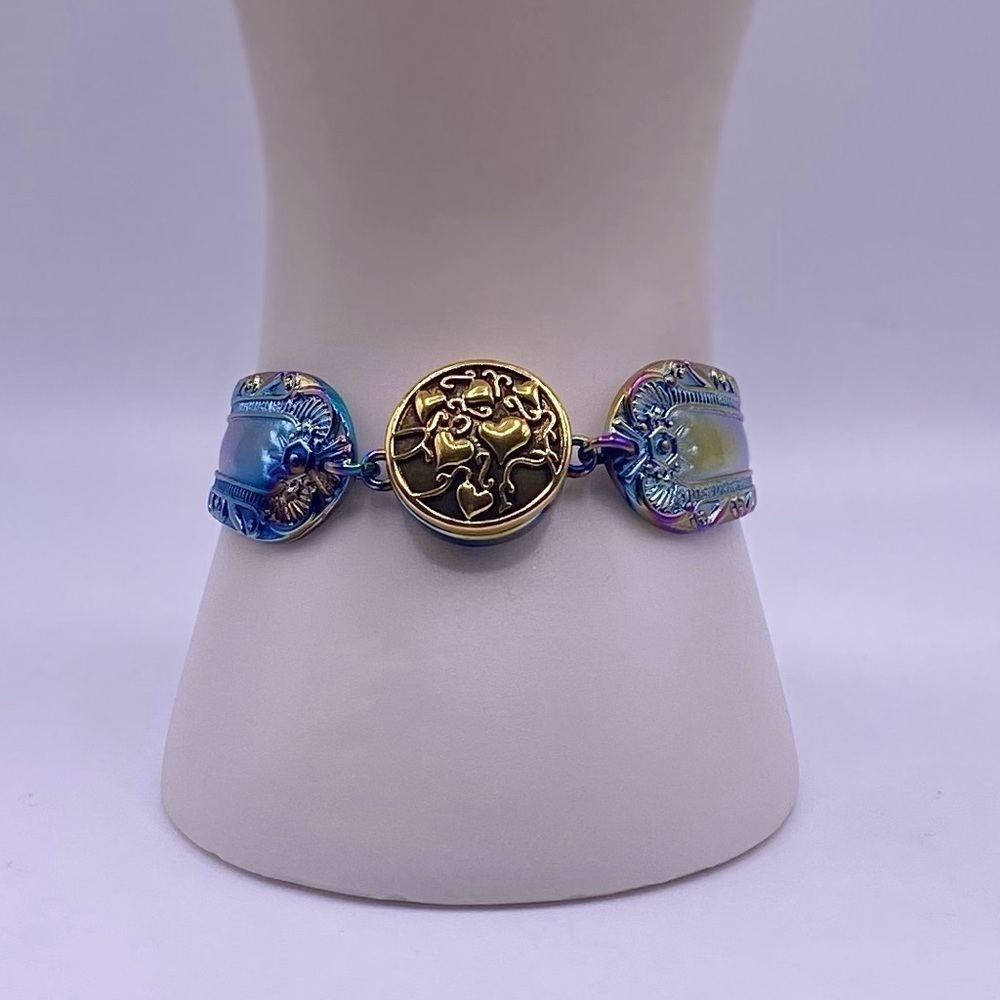Snap Jewelry Boho Bangle Retro Bracelet w/18mm Brass colored heart Snap! NWT